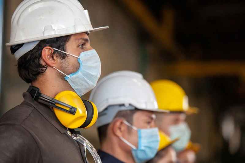 Personal Protective Equipment Awareness For Construction - Spanish