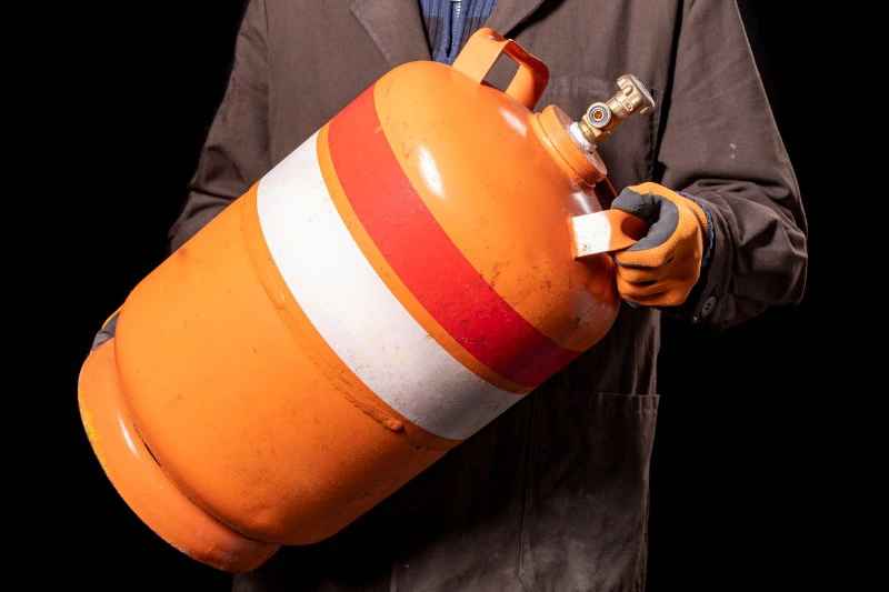 Compressed Gas Cylinder Safety Awareness For General Industry- Spanish
